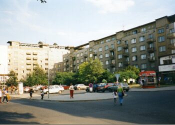 RETRO LOUNY: Půdní byty na Tyršově náměstí