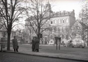 RETRO POHLED NA MÍROVÉ NÁMĚSTÍ