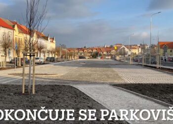 DOKONČUJE SE PARKOVIŠTĚ