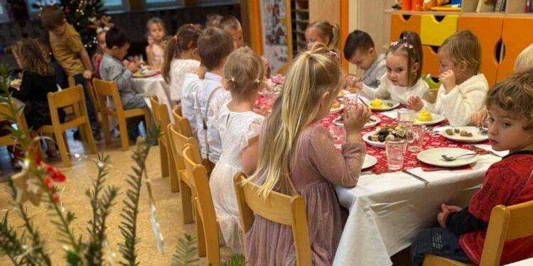 TRADIČNÍ VÁNOČNÍ HOSTINA V MAŠINCE