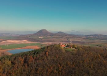 ČERVEŇÁK Z PTAČÍ PERSPEKTIVY