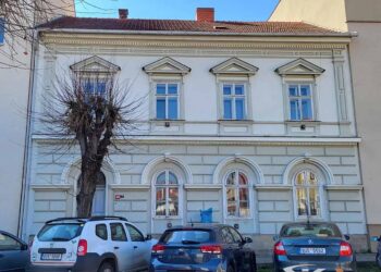 BÝVALÝ DŮM V MAJETKU MĚSTA JE ZNOVU K PRODEJI