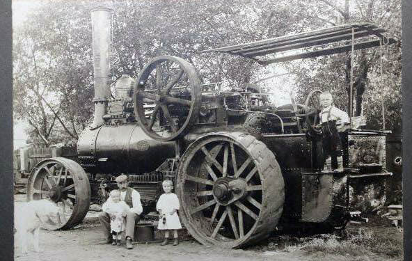 PARNÍ TRAKTOR, KDE TO JE?