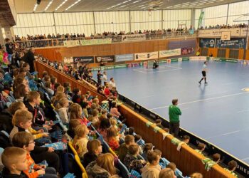 FLORBAL: KLOKANI SMUTNÍ, DĚTI NIKOLIV