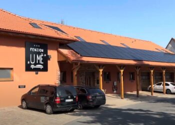 MOJE LOUNY TV: NA NÁVŠTĚVĚ V PENZIONU V OBOŘE