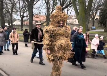MOJE LOUNY TV: MASOPUST V ZEMĚCHÁCH