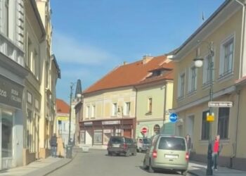 JEDNOSMĚRNÝ PROVOZ: ČÁST OPOZICE NENÍ PROTI