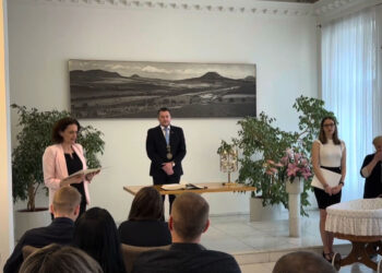 MOJE LOUNY TV: VÍTÁNÍ OBČÁNKŮ MĚSTA LOUNY