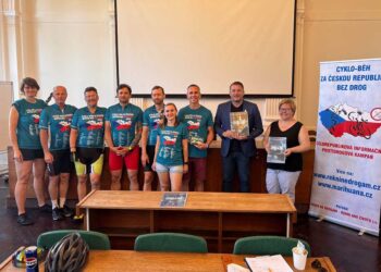 MOJE LOUNY TV: CYKLOBĚH PROTI DROGÁM