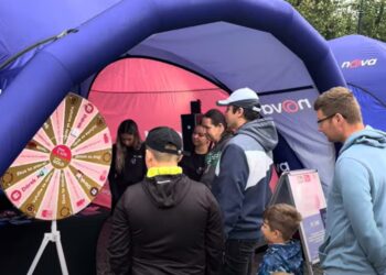 DEN S NOVOU V LOUNECH