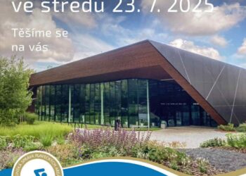 PLAVECKÁ HALA SE OTEVÍRÁ