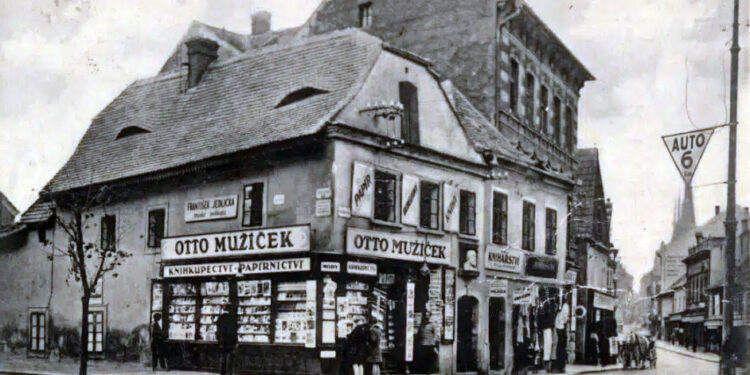 LOUNY NA STARÝCH POHLEDNICÍCH II