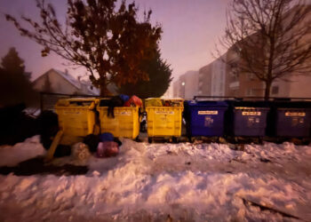 MĚSTO SE ZAVÁZALO ZPOŽDĚNÝ SVOZ ODPADU VYŘEŠIT