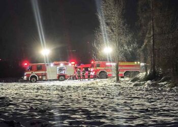 HASIČI VYJÍŽDĚLI KVŮLI HOŘÍCÍ CHMELINCE