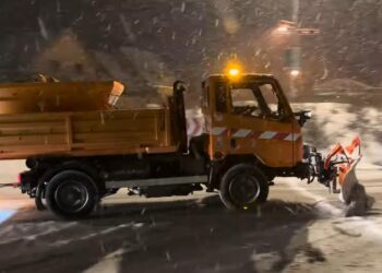 SNÍH KOMPLIKOVAL ŽIVOT MĚSTA