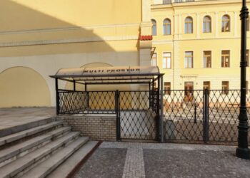 MĚSTO CHCE PRONAJMOUT MULTIPROSTOR