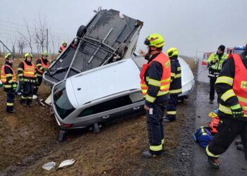 NEDĚLE NEBYLA KLIDNÁ