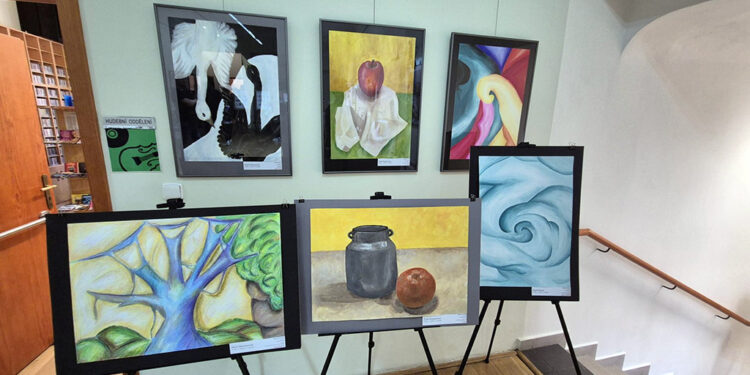 ABSOLVENTSKÁ VÝSTAVA