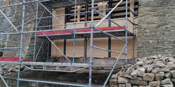 OPRAVA HRADEB PROBÍHÁ