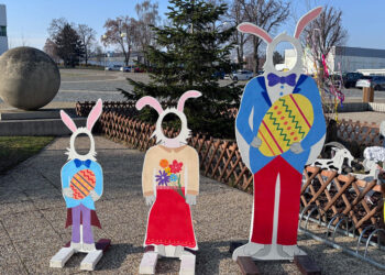 VELIKONOČNÍ VÝZDOBA NA ZELENÉM NÁMĚSTÍ