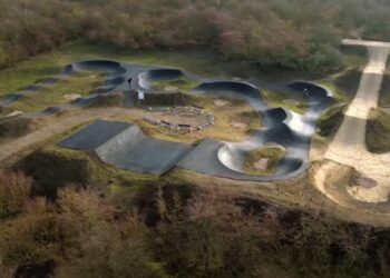 PUMPTRACK MÁ KOLAUDACI