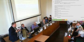 SNÍŽENÍ POČTU ZASTUPITELŮ NEPROŠLO