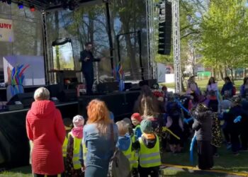 NA ČARODĚJNICE DORAZILY DĚTI ZE ŠKOLEK