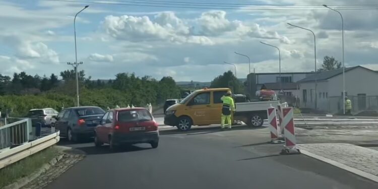 AKTUÁLNÍ SITUACE STAVBY KRUHOVÉHO OBJEZDU