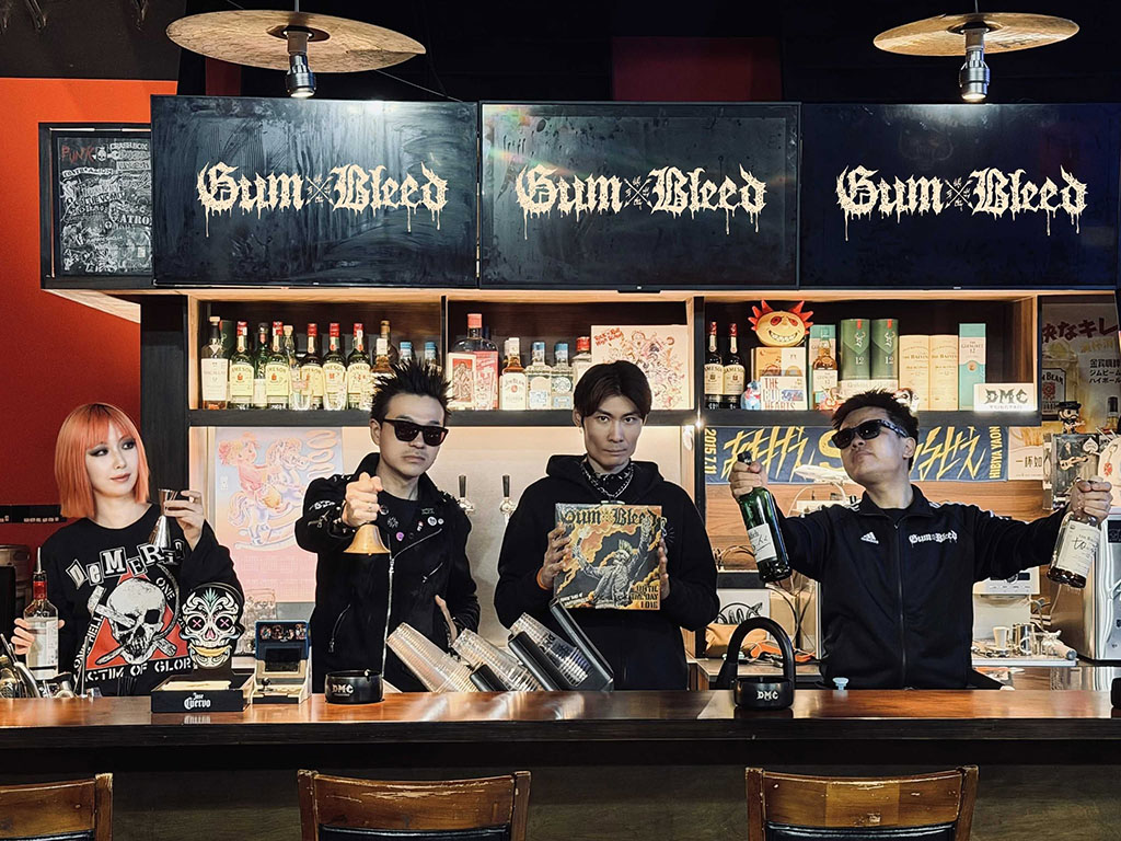 GUM BLEED z Pekingu VE SFÉŘE