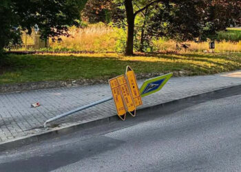 PODĚBRADOVA ULICE – VÍTĚZSTVÍ BLBCE NAD ZNAČKOU