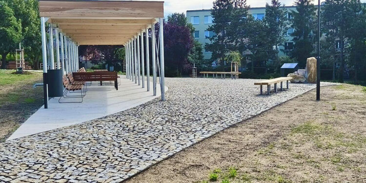 PARČÍK U PRAMENE DOKONČEN