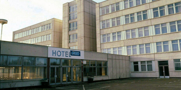 Z BÝVALÉHO HOTELU GRAF ALZHEIMER CENTRUM?