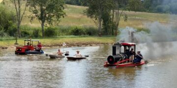 NECKYÁDA V PNĚTLUKÁCH