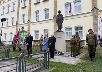 PIETNÍ AKT KE VZNIKU REPUBLIKY